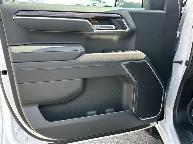 new 2025 GMC Sierra 1500 car, priced at $54,222