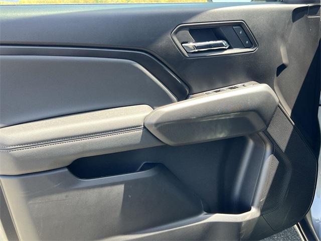 new 2025 GMC Canyon car, priced at $39,554