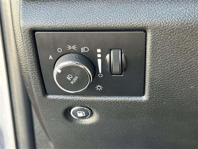 used 2018 Jeep Grand Cherokee car, priced at $18,825
