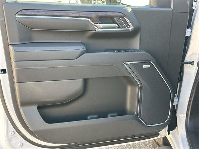 new 2026 GMC Sierra 1500 car, priced at $59,705