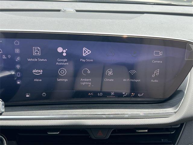 new 2025 Buick Envision car, priced at $33,893