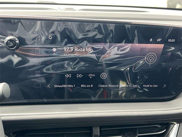 new 2025 Buick Envista car, priced at $22,713