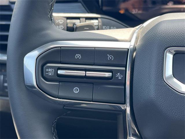 new 2025 GMC Acadia car, priced at $44,063