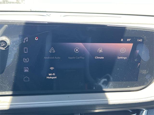 new 2025 Buick Envista car, priced at $24,990