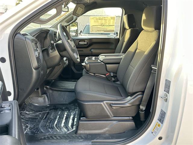 new 2024 GMC Sierra 2500 car, priced at $42,864