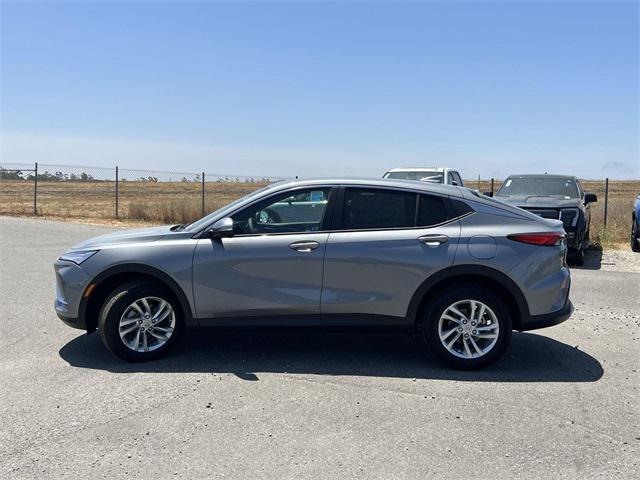new 2025 Buick Envista car, priced at $22,201
