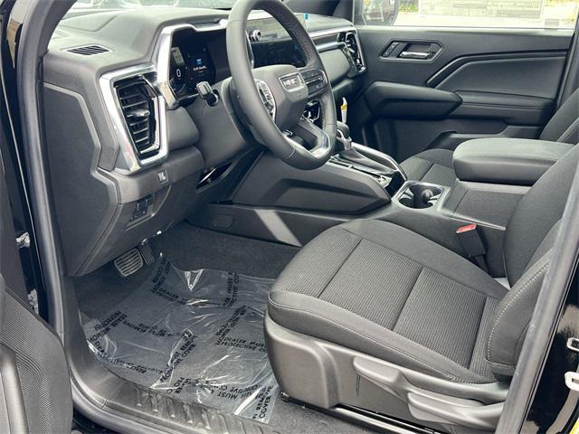 new 2025 GMC Canyon car, priced at $41,219
