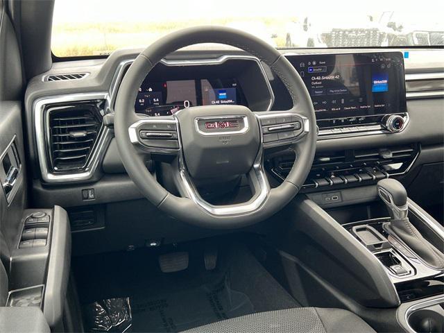 new 2025 GMC Canyon car, priced at $41,219