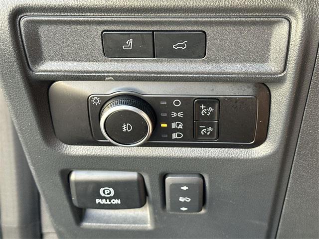 used 2023 Ford Expedition car, priced at $41,240