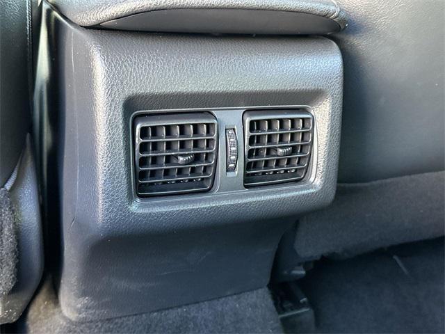 used 2019 Toyota Camry Hybrid car, priced at $18,960