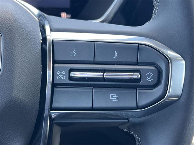 new 2025 GMC Canyon car, priced at $42,233