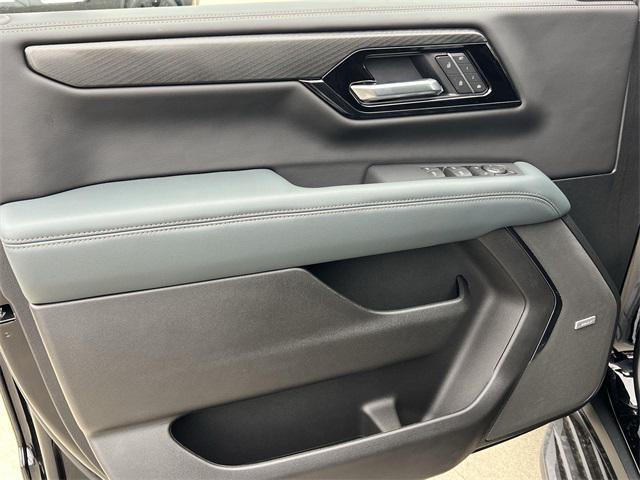 new 2025 GMC Yukon XL car, priced at $89,240