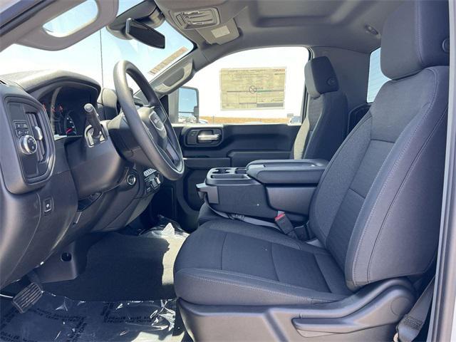 new 2025 GMC Sierra 2500 car, priced at $47,108