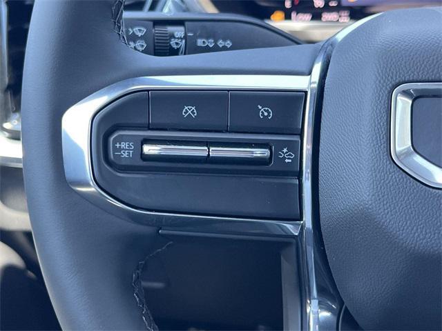 new 2025 GMC Canyon car, priced at $44,830