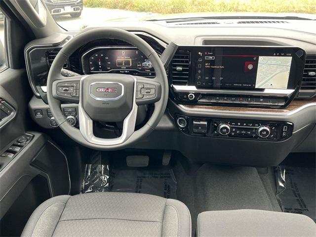 new 2025 GMC Sierra 1500 car, priced at $55,423