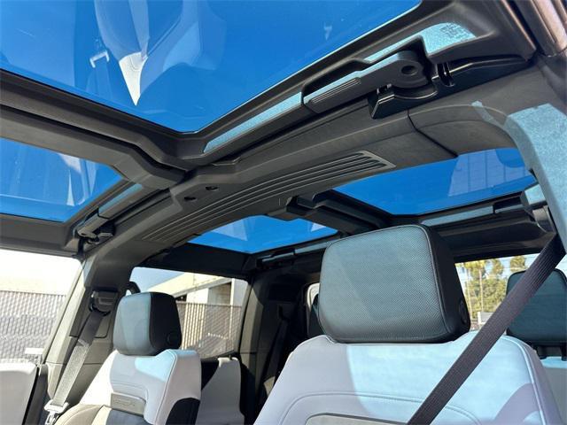 new 2024 GMC HUMMER EV Pickup car, priced at $123,248