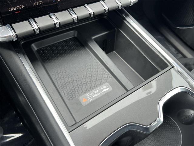 new 2025 GMC Acadia car, priced at $39,613