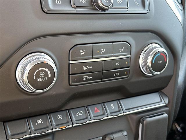 new 2025 GMC Sierra 1500 car, priced at $41,104