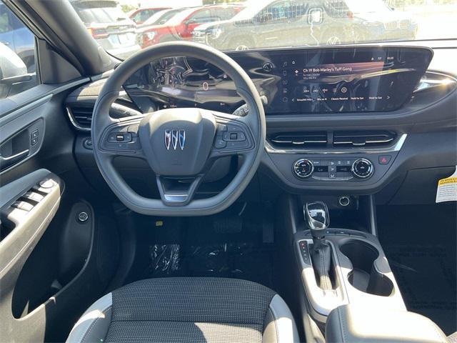 new 2025 Buick Envista car, priced at $26,007