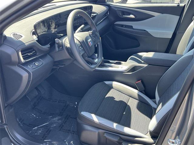 new 2025 Buick Envista car, priced at $26,007