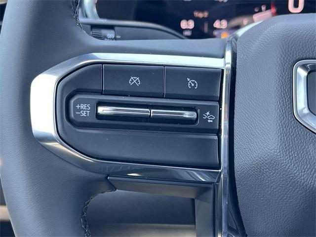 new 2025 GMC Canyon car, priced at $40,577