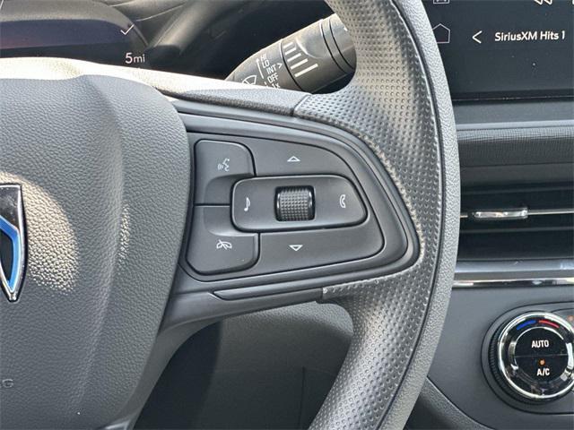 new 2025 Buick Envista car, priced at $25,452