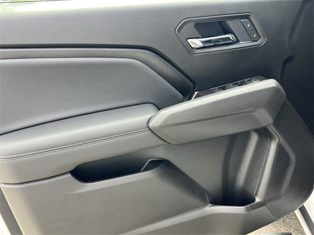 new 2025 GMC Canyon car, priced at $39,554