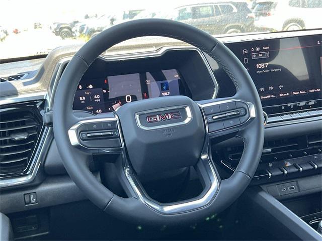 new 2025 GMC Canyon car, priced at $44,287
