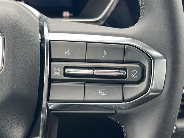 new 2025 GMC Canyon car, priced at $40,757