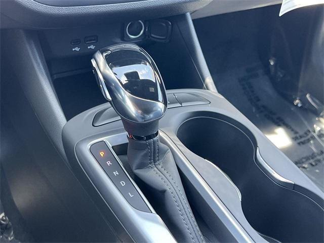 new 2025 Buick Envista car, priced at $24,990