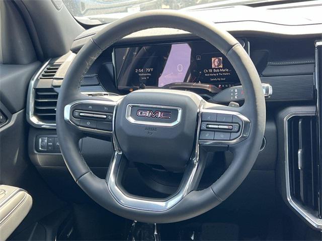 new 2025 GMC Acadia car, priced at $43,601