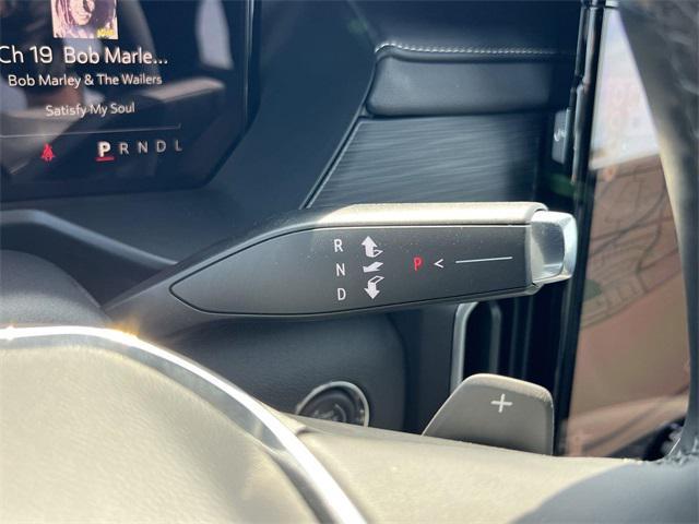 new 2025 GMC Acadia car, priced at $43,601