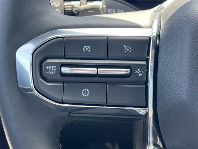 new 2025 GMC Acadia car, priced at $43,601