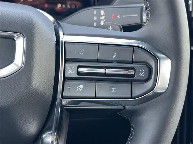 new 2025 GMC Acadia car, priced at $43,501