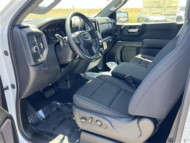 new 2025 GMC Sierra 1500 car, priced at $37,452