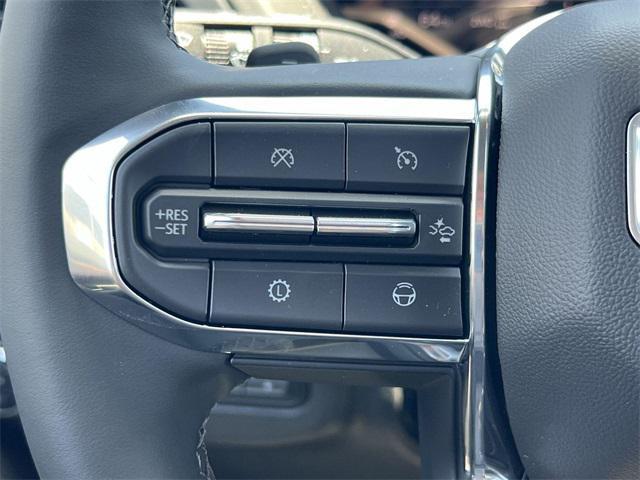 new 2025 GMC Yukon XL car, priced at $96,030