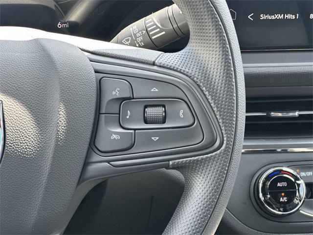 new 2025 Buick Envista car, priced at $25,320