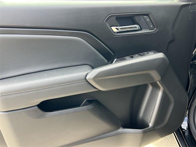 new 2025 GMC Canyon car, priced at $40,590