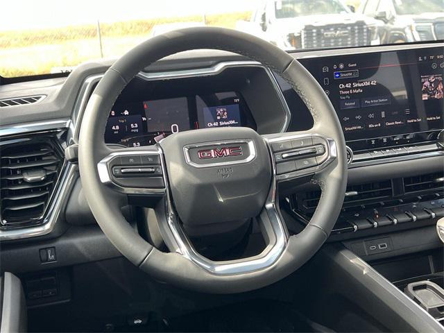 new 2025 GMC Canyon car, priced at $40,590