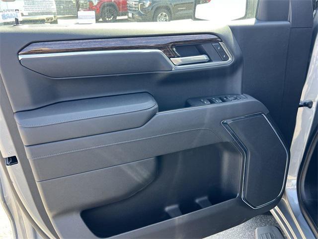 new 2025 GMC Sierra 1500 car, priced at $55,530