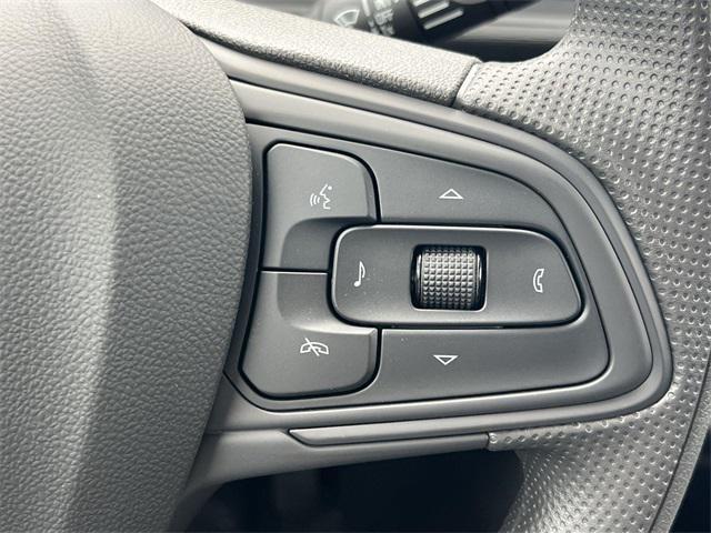 new 2025 Buick Envista car, priced at $24,990