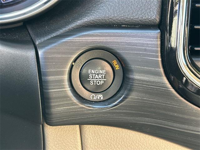 used 2022 Jeep Grand Cherokee car, priced at $22,165