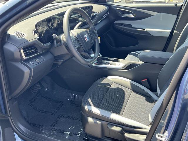 new 2025 Buick Envista car, priced at $22,713
