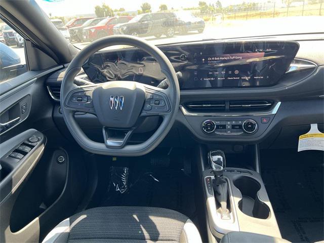 new 2025 Buick Envista car, priced at $22,713