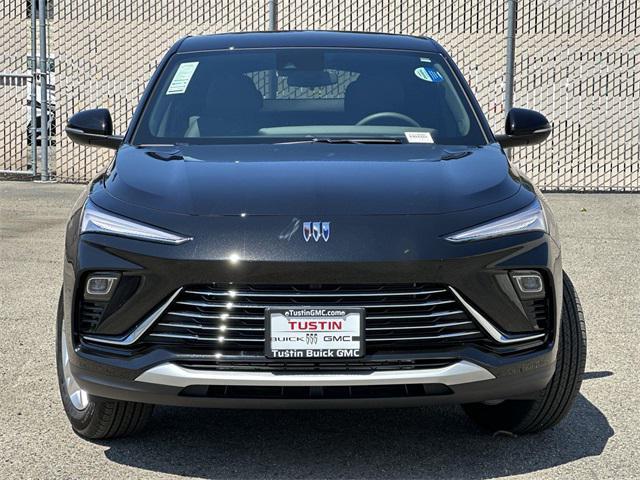 new 2025 Buick Envista car, priced at $22,717