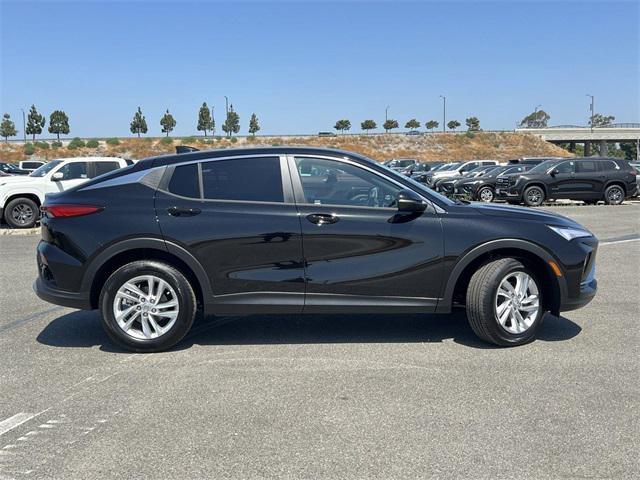 new 2025 Buick Envista car, priced at $23,234