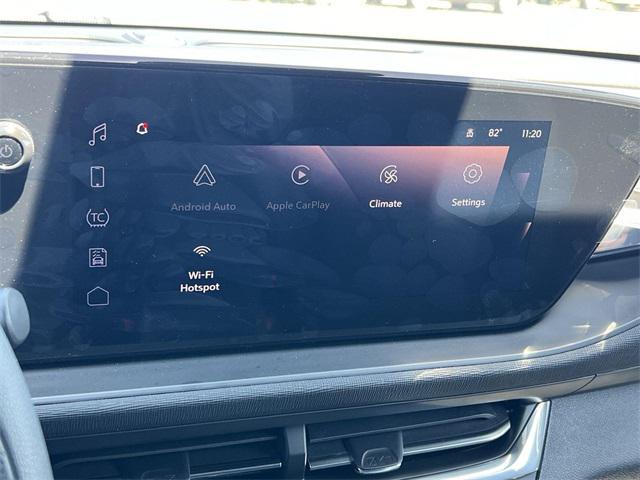 new 2025 Buick Envista car, priced at $23,234