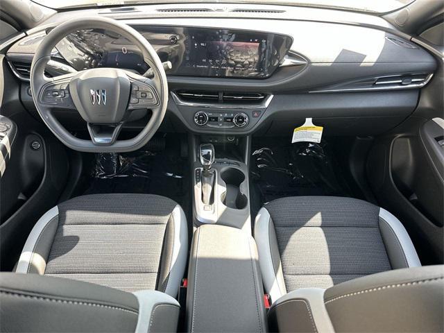 new 2025 Buick Envista car, priced at $22,713