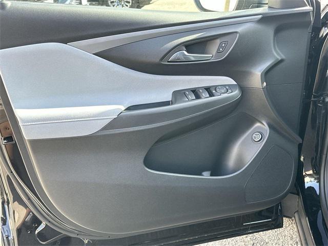 new 2025 Buick Envista car, priced at $22,713