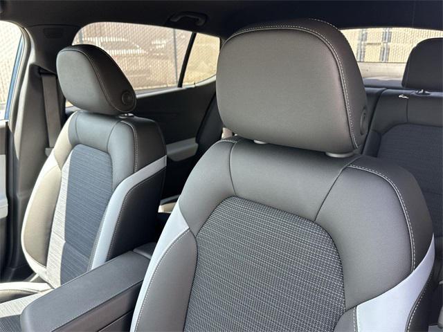 new 2025 Buick Envista car, priced at $25,815